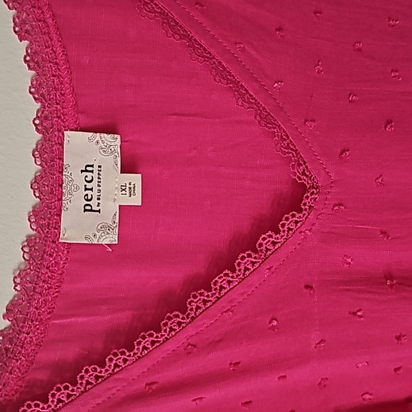 Perch Ruffle Sleeve Top (1X) - Picture 9 of 11